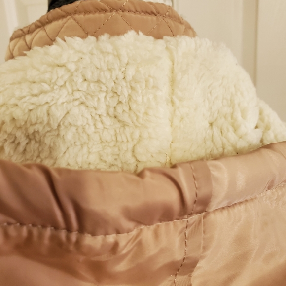 Cisono Hooded Quited Zippered Jacket w/ cinched waist - Picture 3 of 10